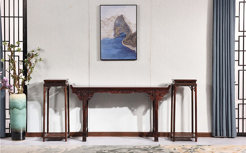 翹頭條案三件套